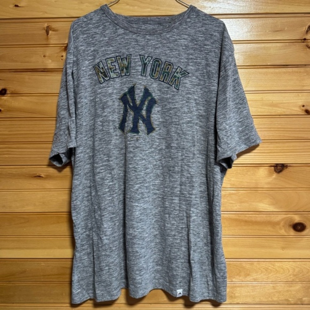 Majestic New York Yankees Grey T-Shirt XL